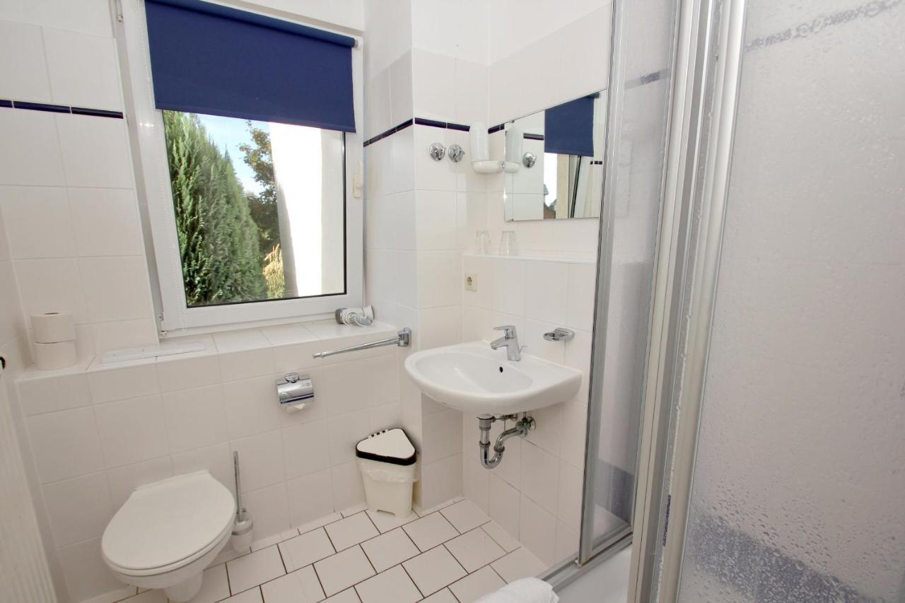 F-1010 Strandhaus Moenchgut Bed&Breakfast Dz 28 Terrasse Strandnah, Inkl Fruehstueck ลอบเบอ ภายนอก รูปภาพ